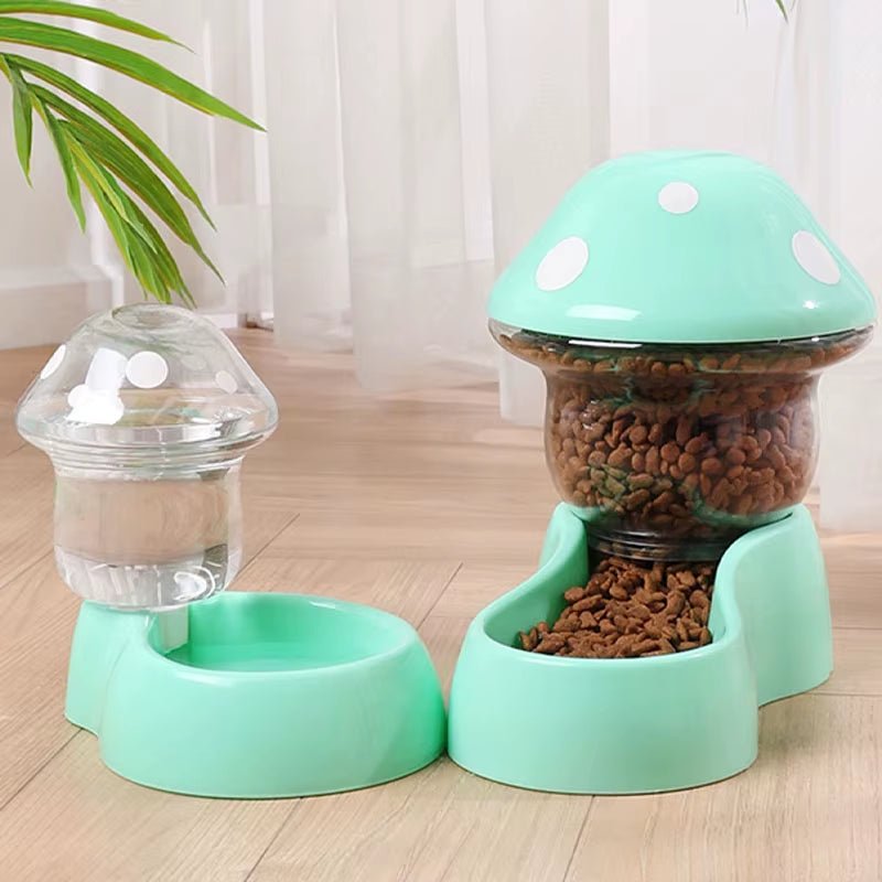 1.8L Automatic Dog & Cat Feeder with Anti - Tip Bowl - Ryan's Pawsitive Pet Shoppe
